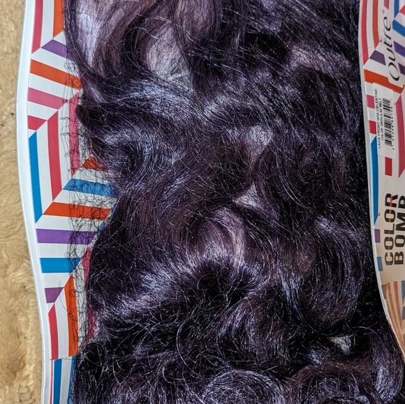 Womens Lace Front Wig - Picture 4 of 7